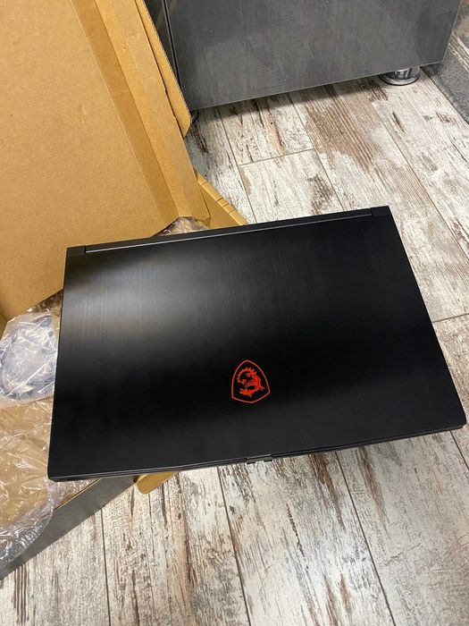 Laptop Gaming Msi ca Nou cu rtx 3050 si i5-12thh 144hz