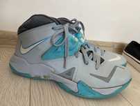 Nike Jebron James