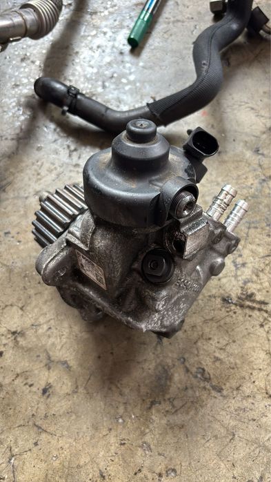 Pompa motorina audi a4 b8 2.0 tdi caga