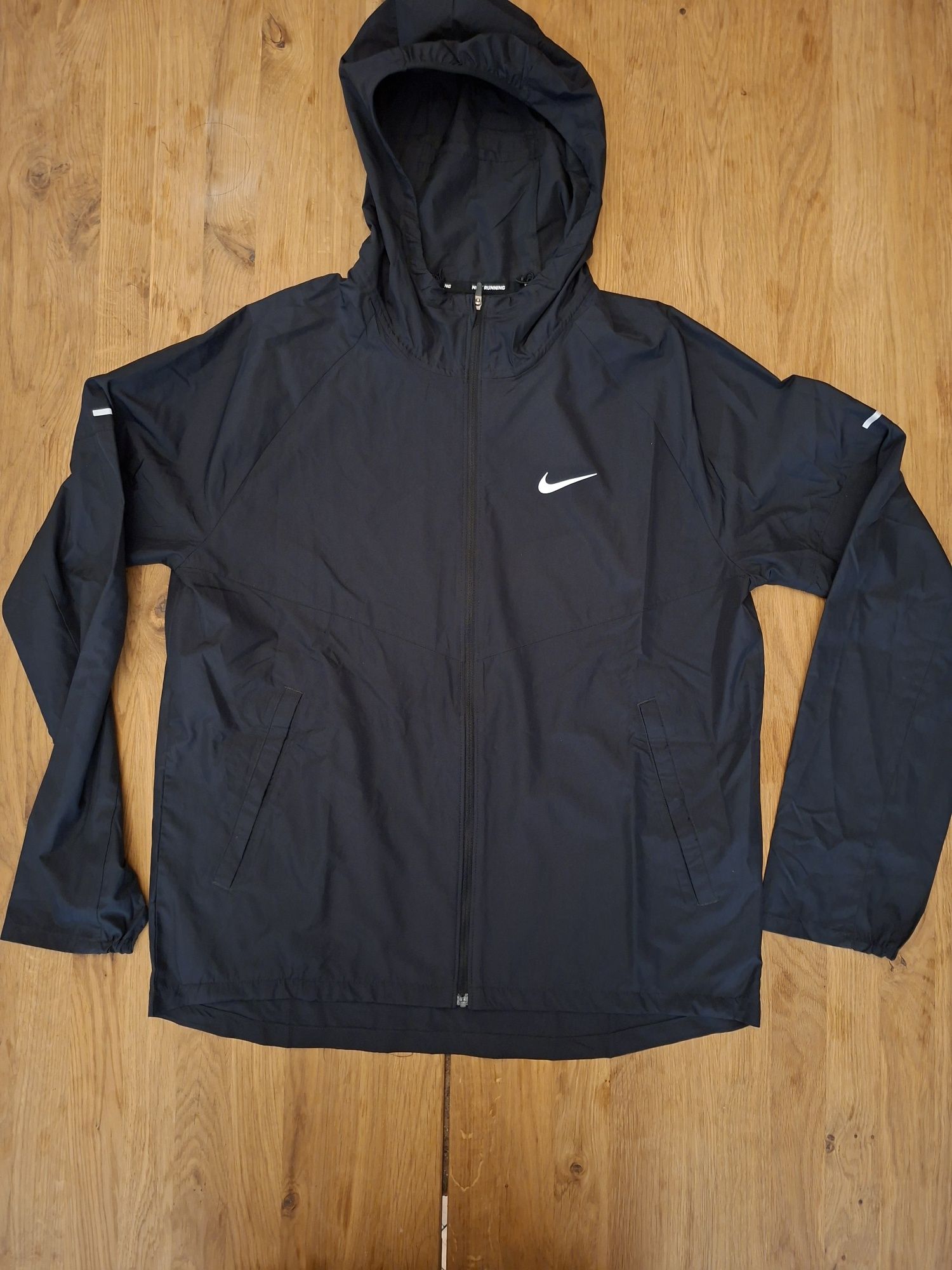 Непромокаемо яке Nike за бягане Repel Miler