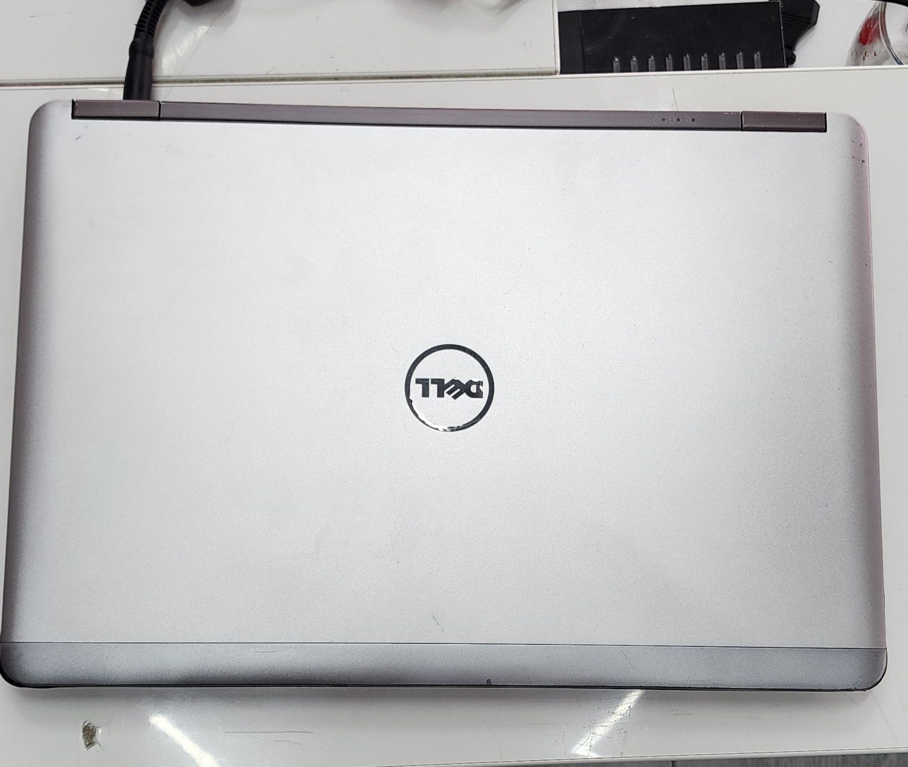 Dell Latitude E7440 14" LED Ultrabook - Intel Core i5 i5-4300U 1.90 GH