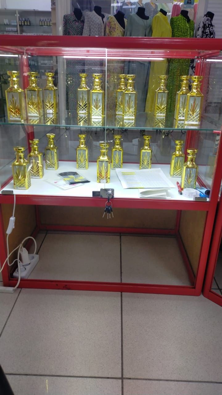 Продам витрины в отличном состоянии, срочно!