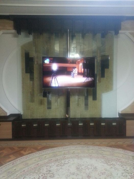 Сдаётся 3-х комнатная квартира в центре Ташента. Хорошая локация.