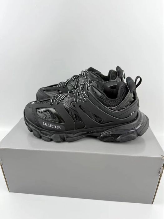 Balenciaga tracks