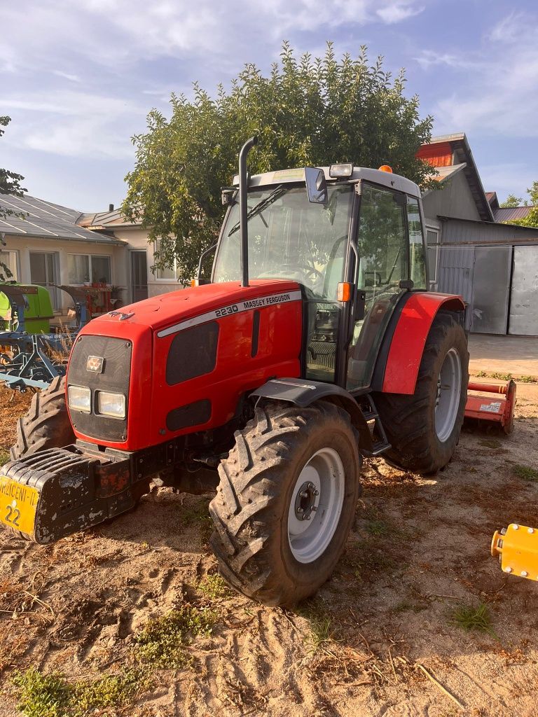 Massey Ferguson 2230