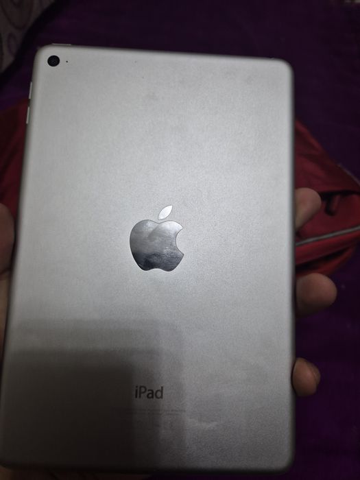 Apple Ipad 4mini LLA
