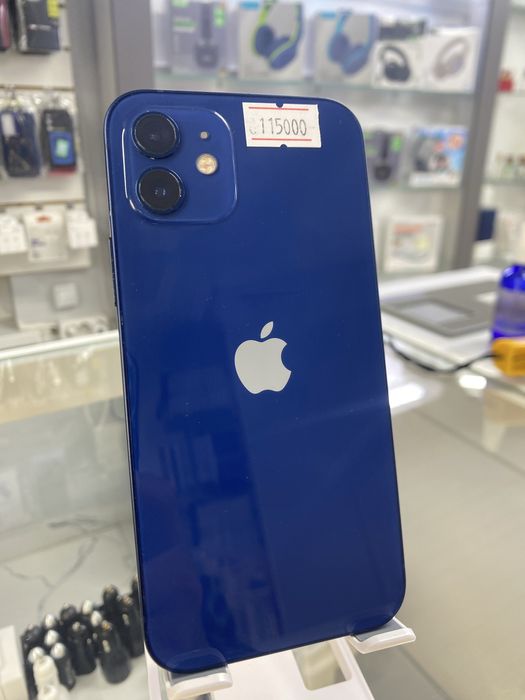 Iphone 12 в отличном состоянии