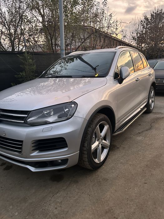Aripă stânga spate Volkswagen Touareg 7P 2012