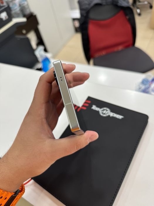 Samsung Galaxy S25 Ultra 5G 512GB с две години гаранция