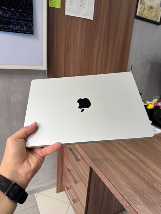 MacBook Pro 14″ (2021) — Apple M1 Pro, 16GB / 1TB SSD / 10-ядерный