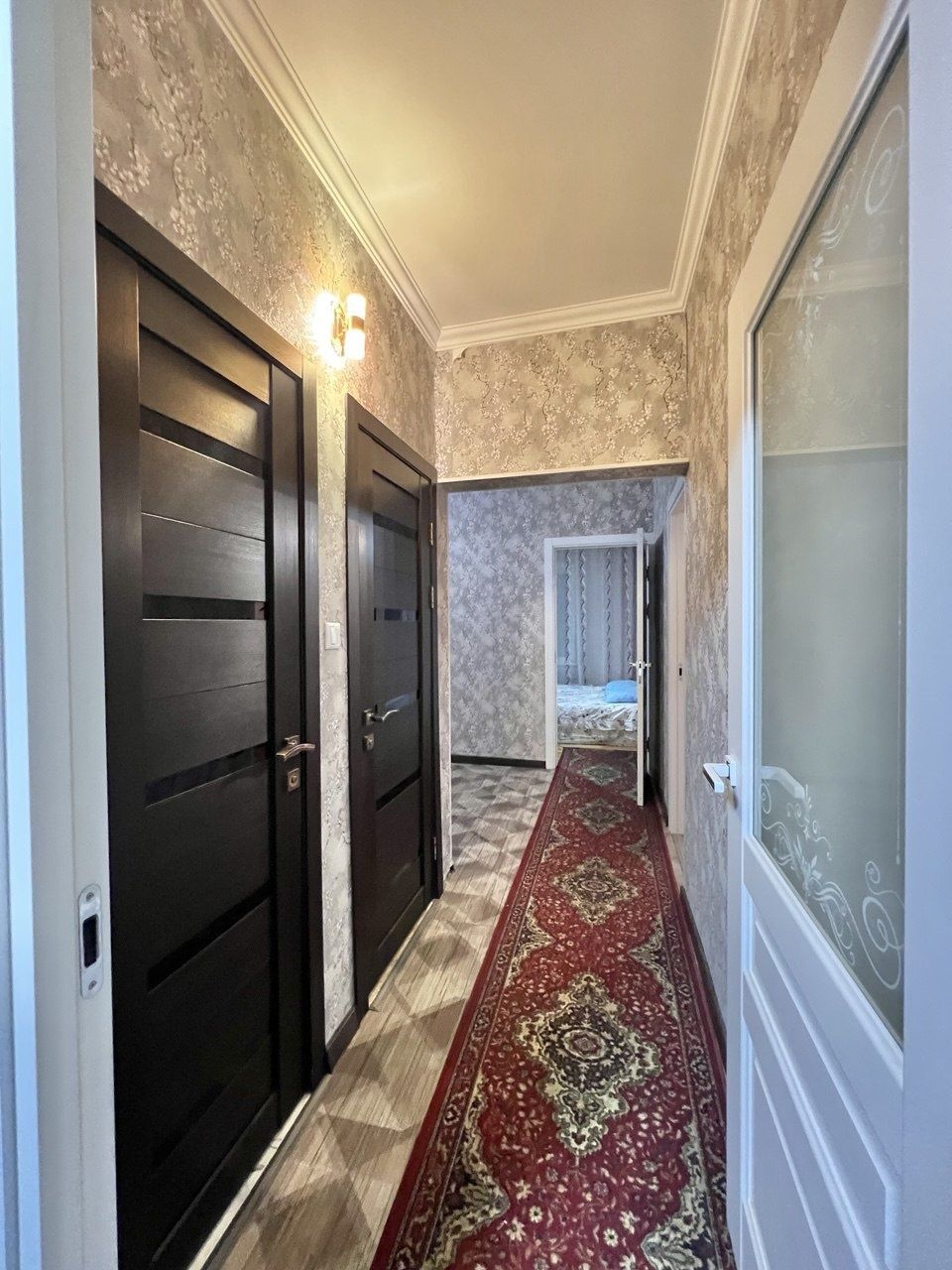 Без маклера. Ипотека. Кушбеги ориентир Аэропорт 2 комнатная 65м²