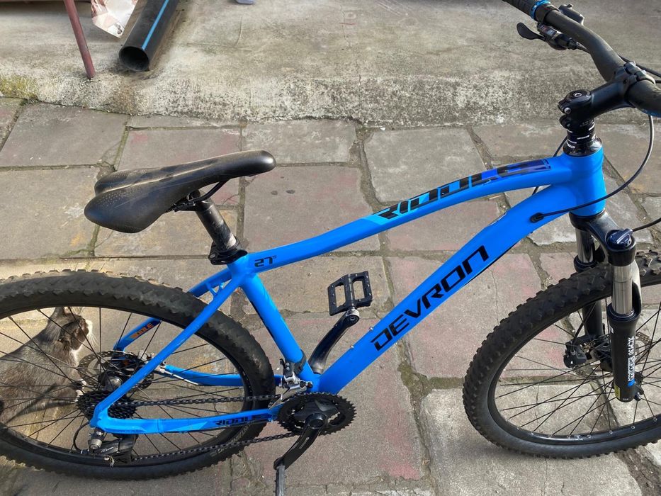 Vând bicicleta Devron