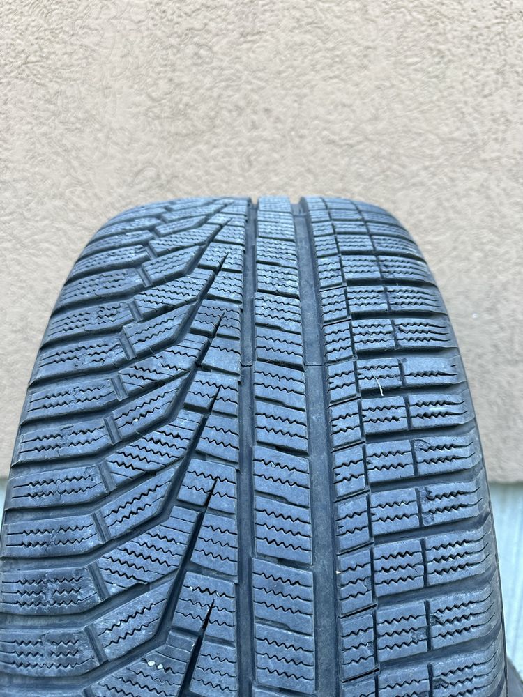 Зимни гуми Hankook 255/35/20