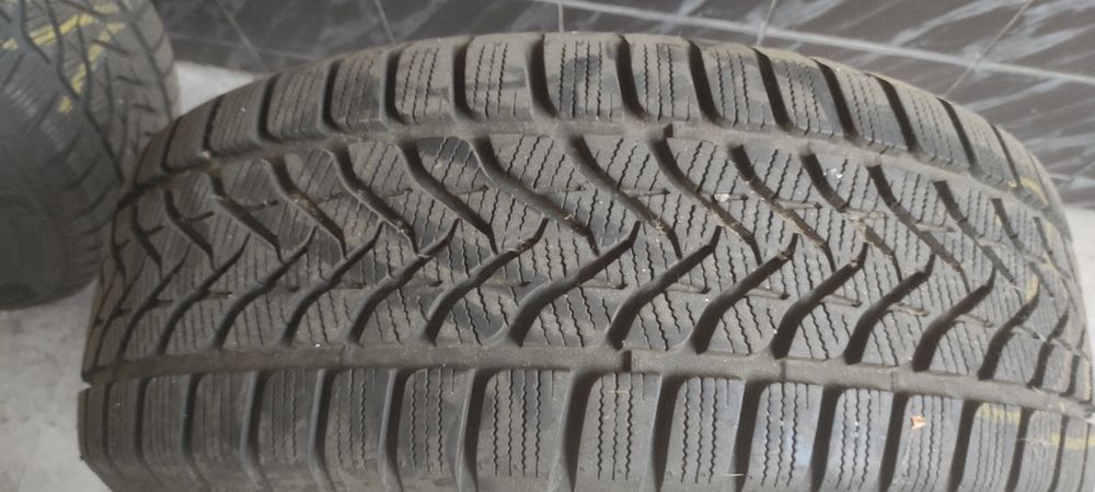 225/60/17 зимни гуми