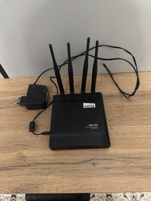 Роутер продам, подходить Интернет дома от Билайна