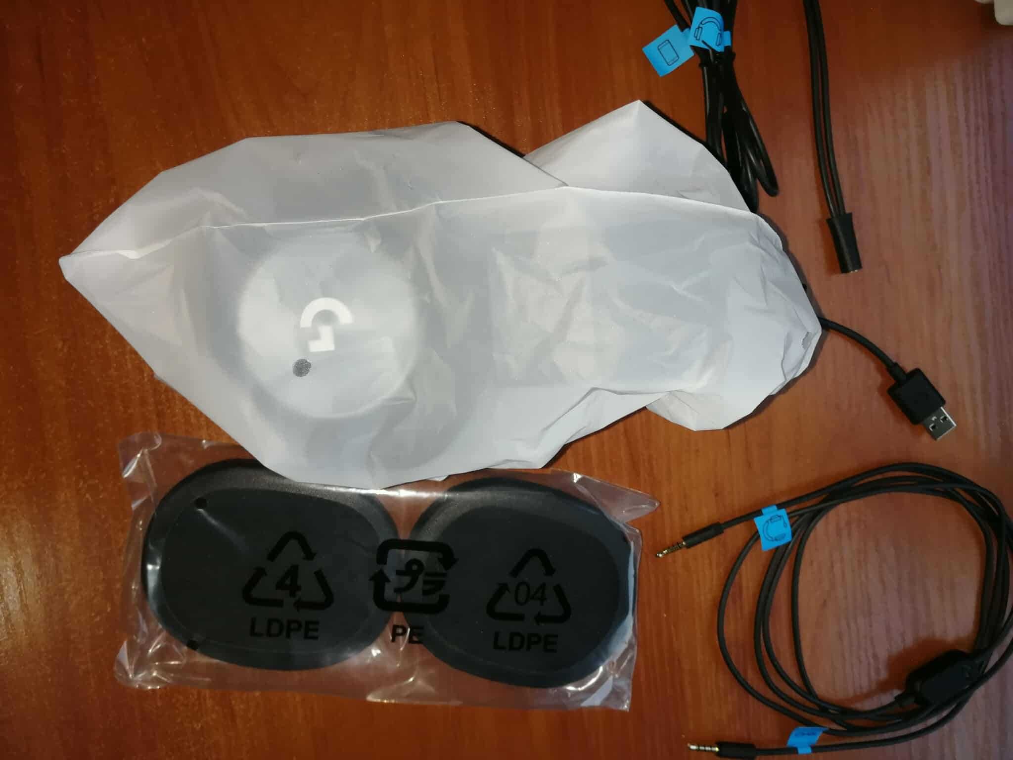 Геймърски слушалки Logitech G Pro X – като нови + гаранция