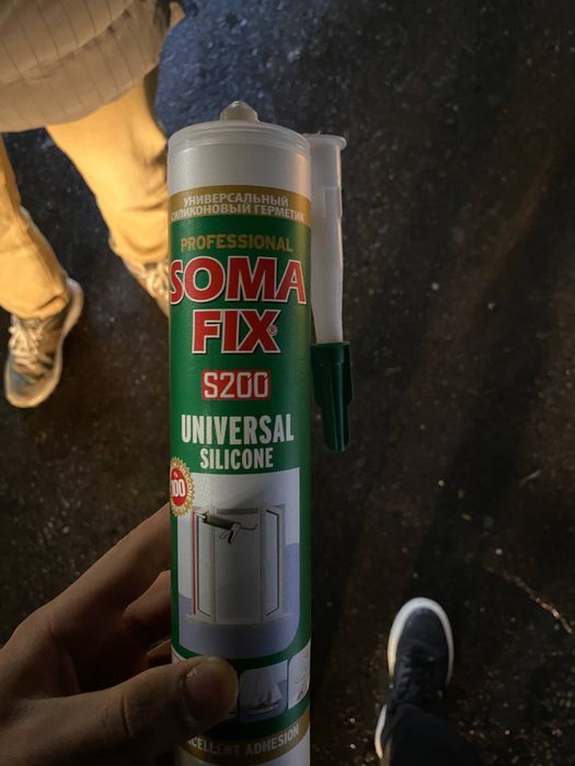 Soma fix bor 15 ta 20 mingdan oladiganla  rangsiz kley