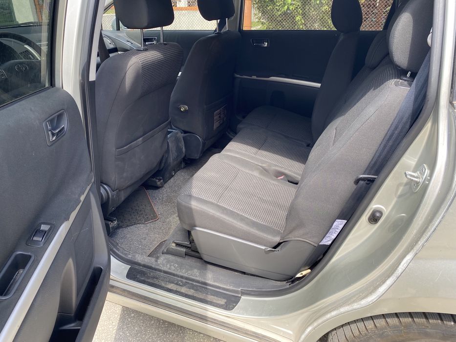 Toyota Corolla Verso Тойота Корола Версо 2.2 dcat 177кс На части!