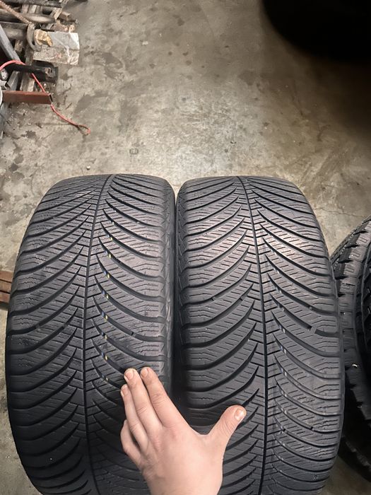 2бр 225/50/17 Goodyear