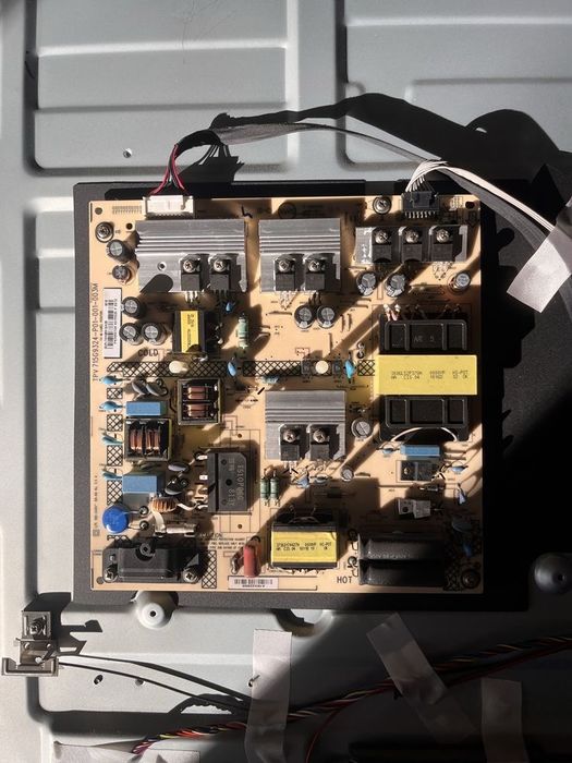 Philips Ambilight 43PUS7363/12 за части (счупен екран)