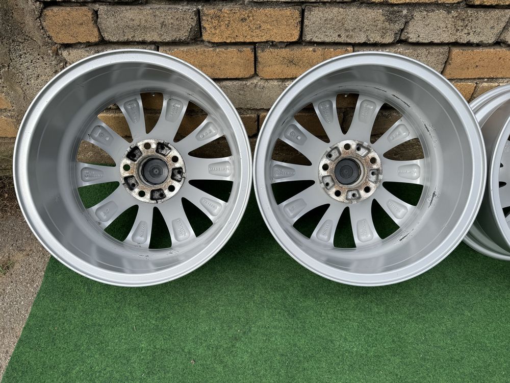 4 броя Джанти БМВ BMW Style 413 17 цола за F30 F31 F36 e90 e91 e87 e46