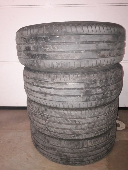 Michelin Primacy 4 215 60 17