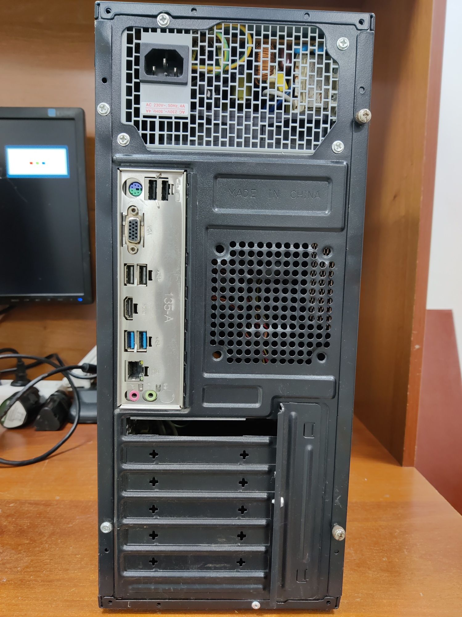 Компьютер в сборе.Intel Gold G5400/8GB DDR4/SSD256. Системный блок/ПК