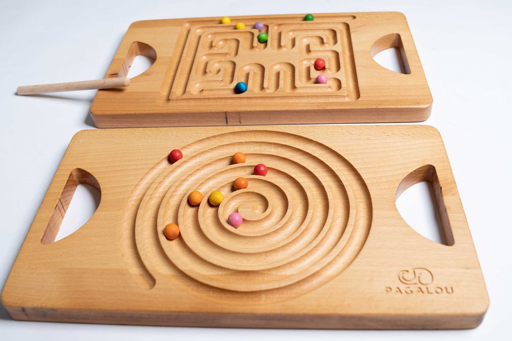 Jucarie Montessori din lemn - Set placa reversibila interemisferica