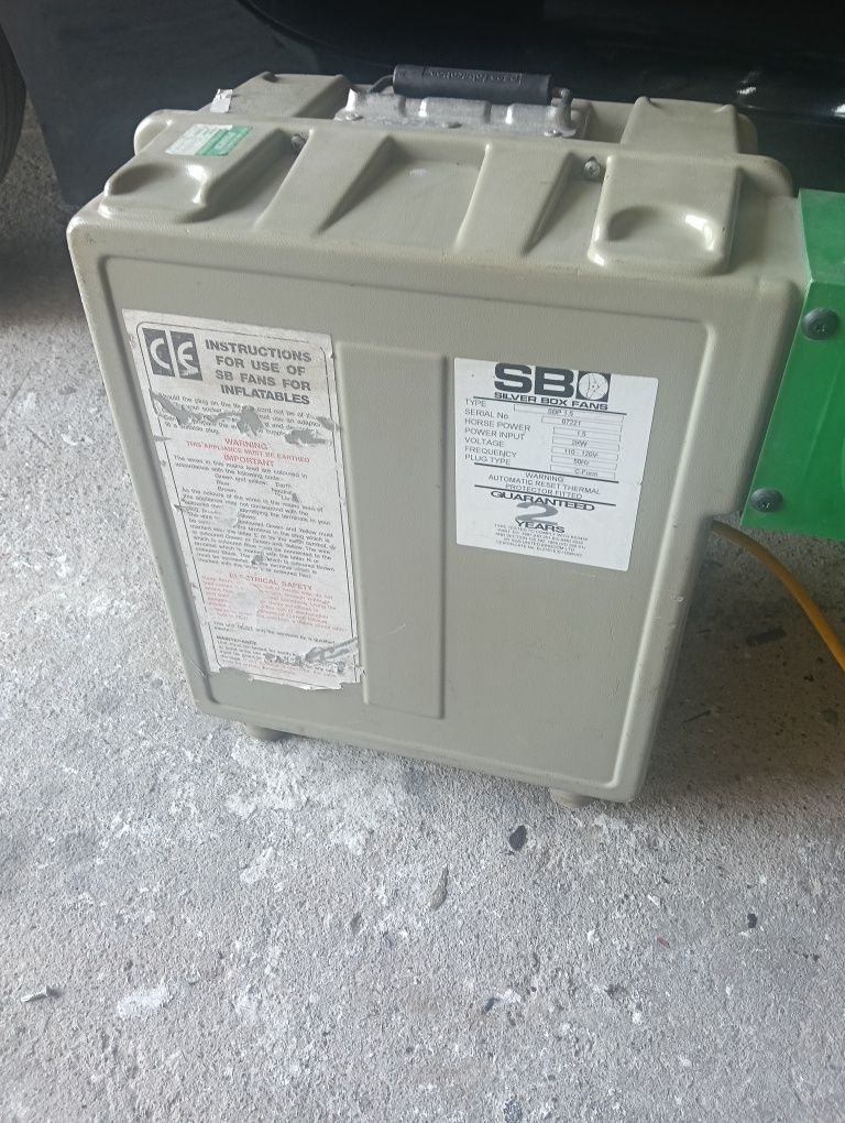 Pompă,generator aer , pentru gonflabile