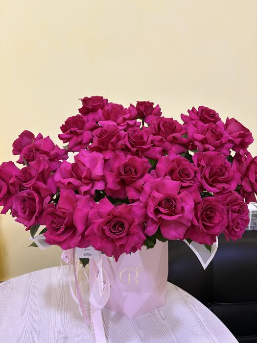 Цветы свежие, живые