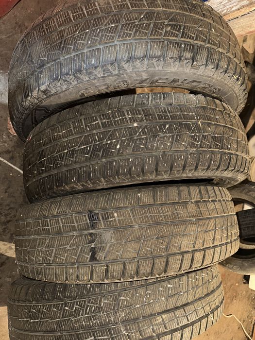 Зимние шины  R18