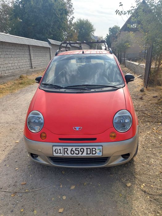 Матиз красного цвета