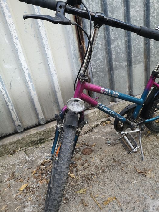 Bicicleta de vânzare
