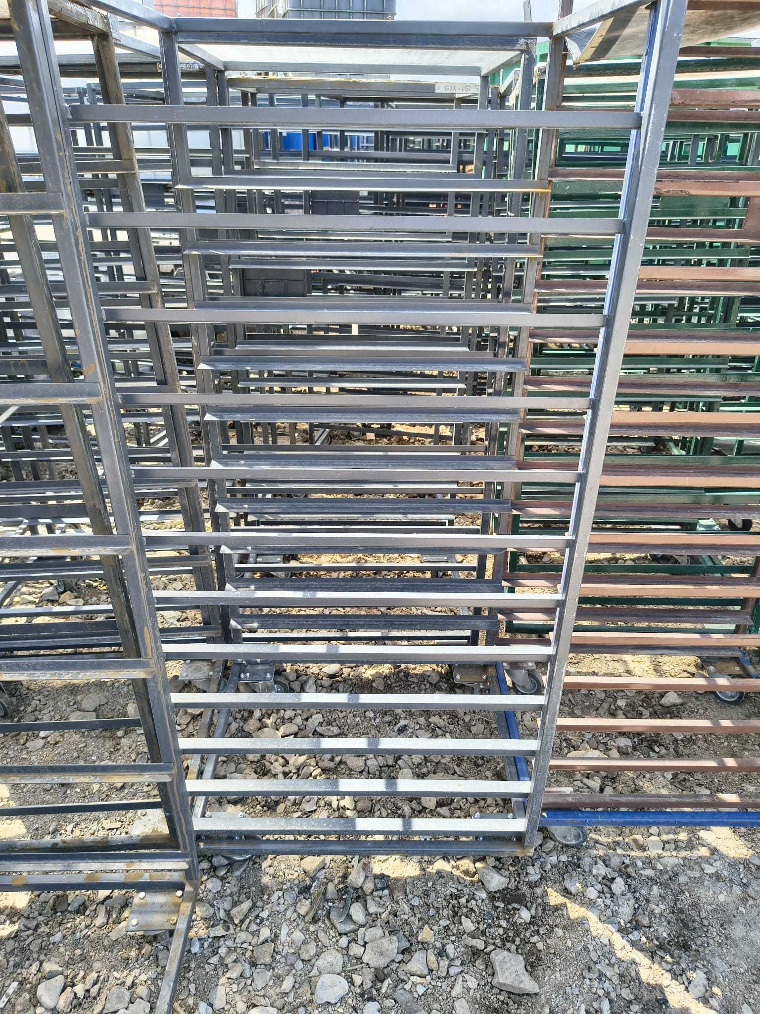 Rastele 180*80*67 / Rafturi metalice