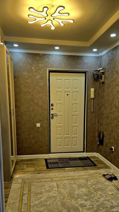 Квартира 2-комнатная 8 мкр