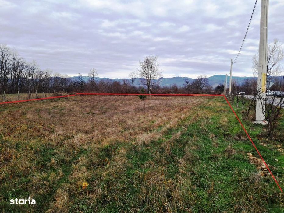 Teren Intravilan Polovragi