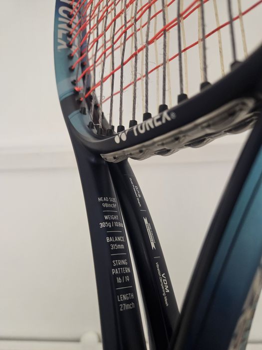 Yonex EZONE 98 Aqua Night Stare f buna Maner 3