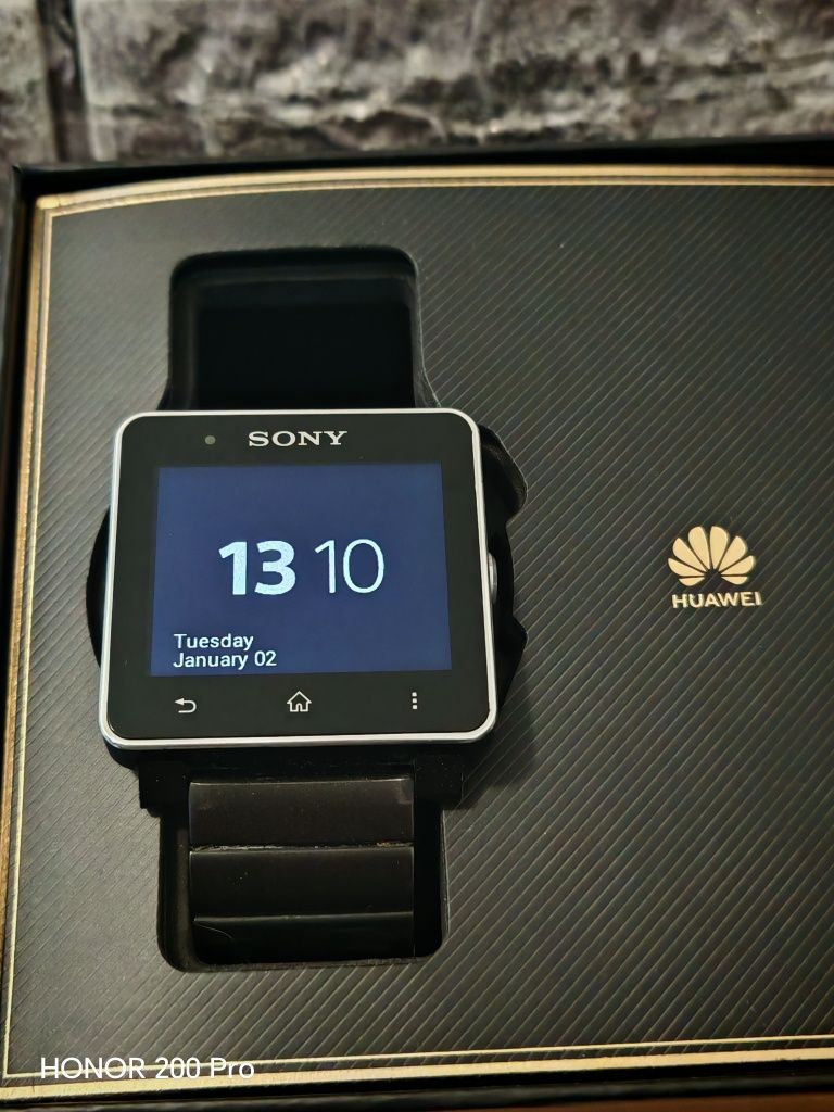Sony sw2 - часовник