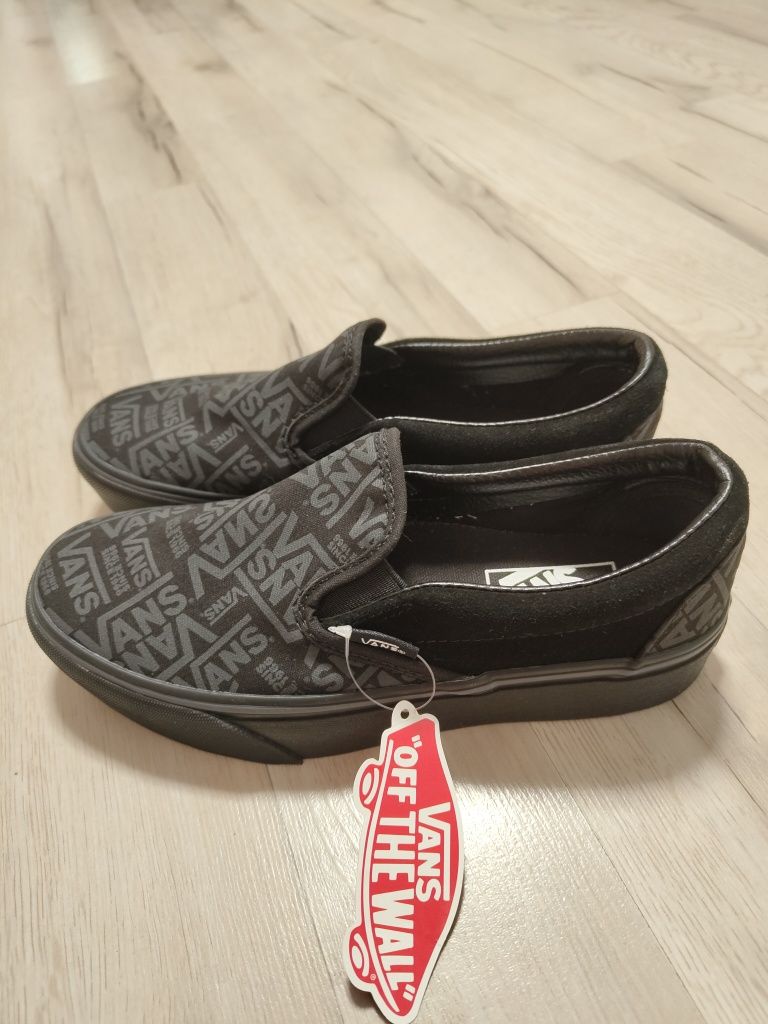 Vans 66 Classic Slip-On Platform