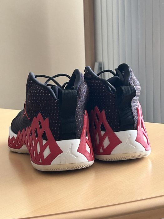 Nike Air Jordan Jumpman Diamond Mid Breed