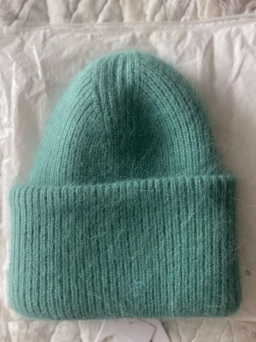 Продам новую зимню шапочку!