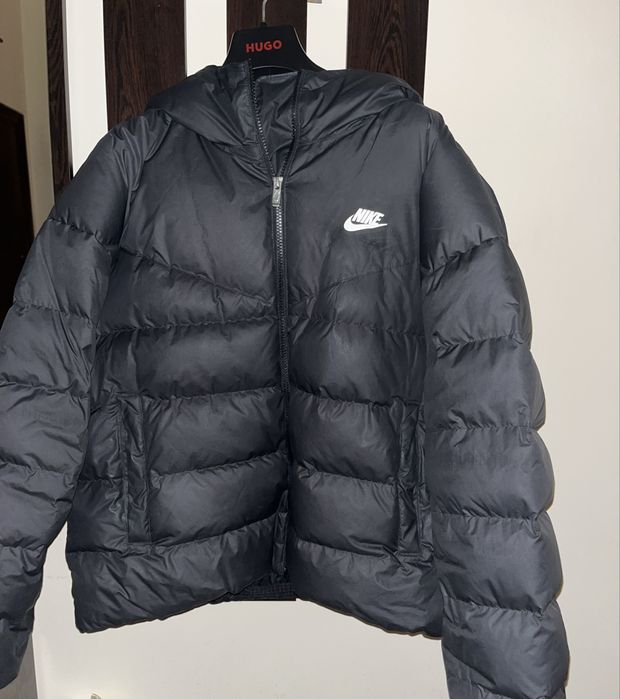 Черно яке nike използвано