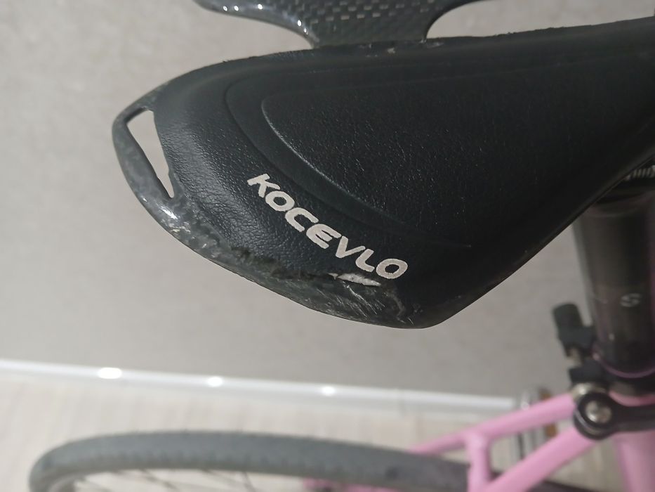 Карбоновая сидушка Kocevlo