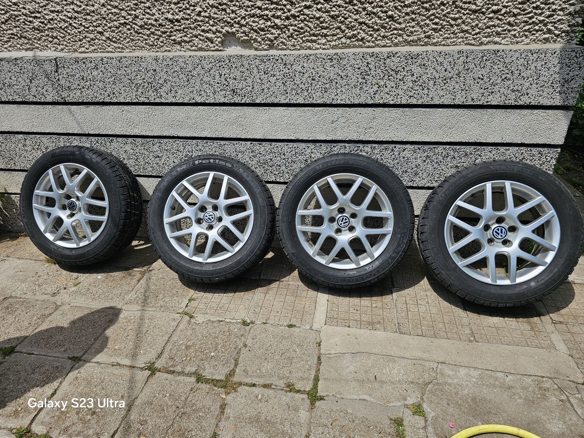Джанти с гуми за Golf 4 5x100 16