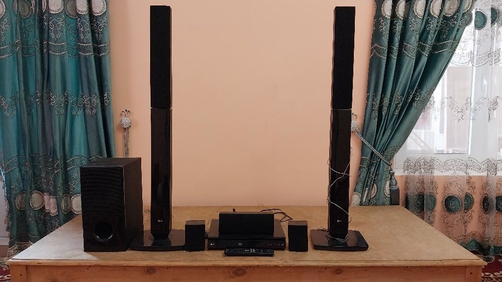 Domashniy kenoteatr LG lhd 647 RMS 1000W yangiday