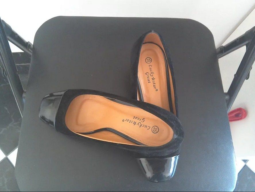 Pantofi negri de piele întoarsă ecologică, toc comod - mărimea 35