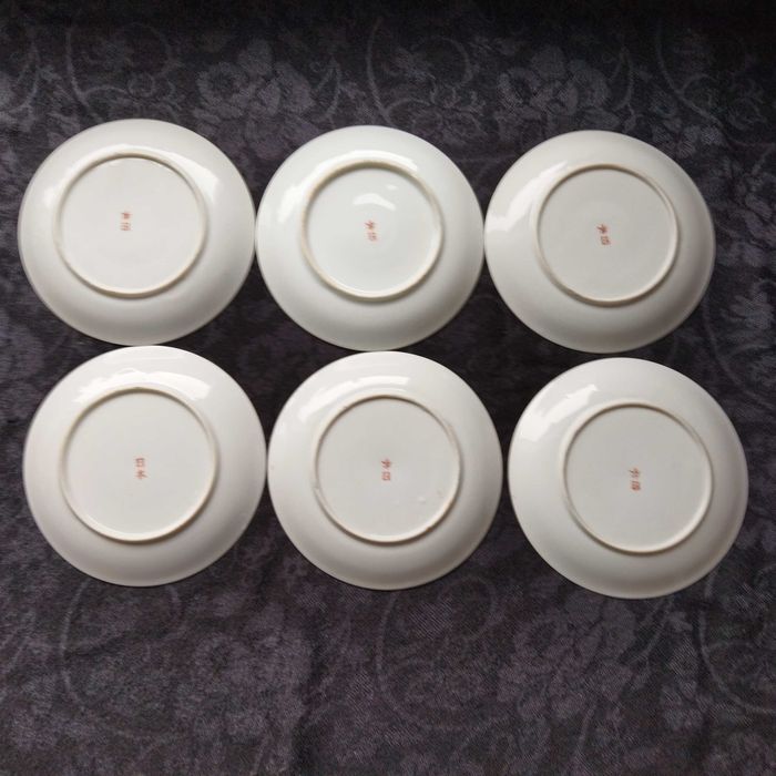 Японски сервиз ръчно рисуван с холограм гейша