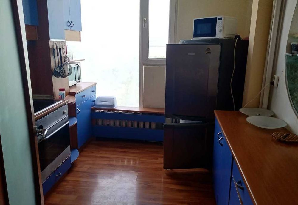 Дава се под наем Двустаен апартамент в Бургас, Лазур - 66 кв.м за 124.95 € - Снимка #2