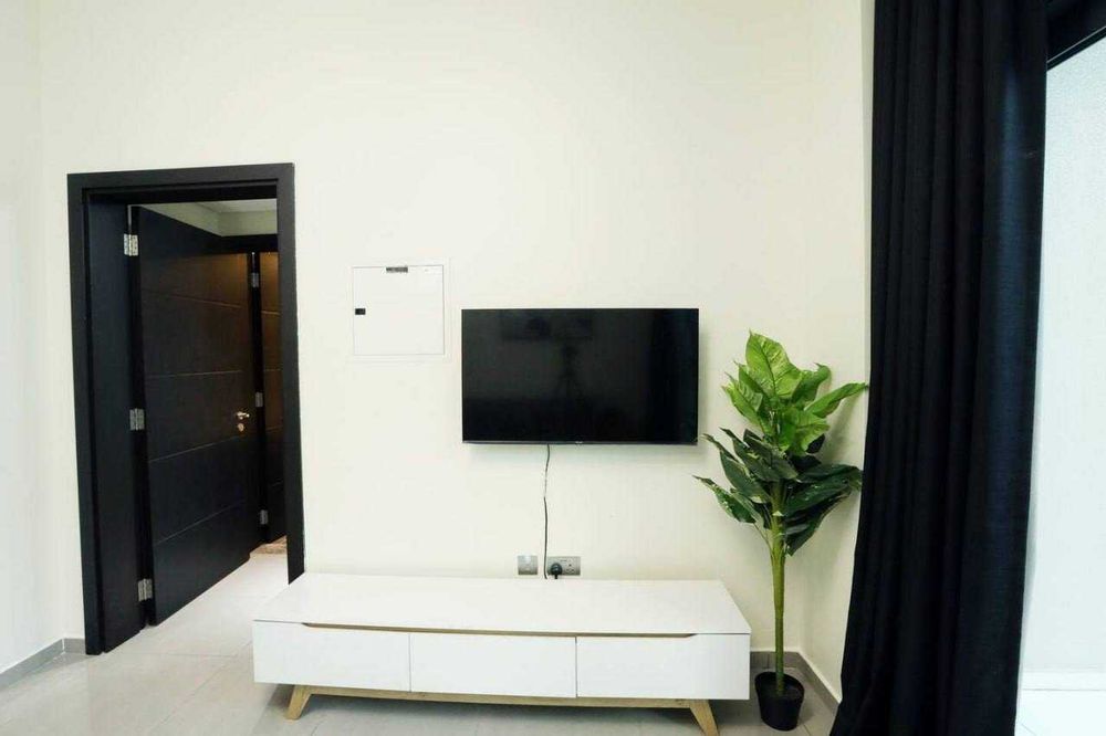 Сдается комфортабельная 2 комнатная квартира. Паркентский . 2/2/10 Р7