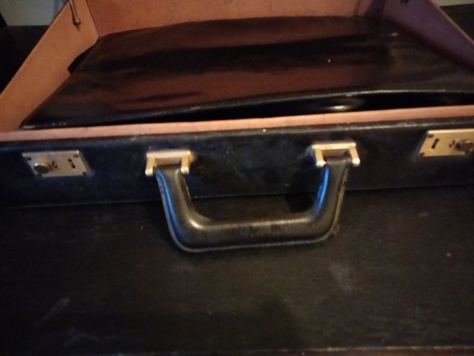 Set diplomat (damă+bărbat) piele